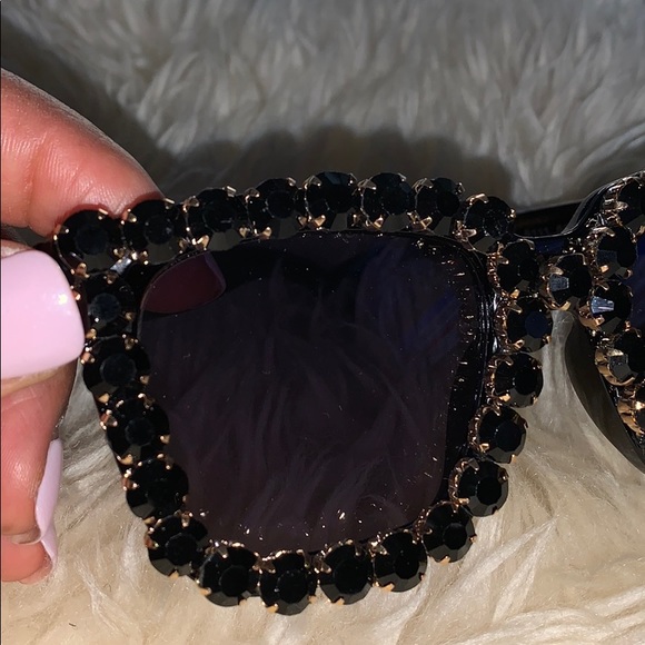 Sunglasses - Picture 2 of 4